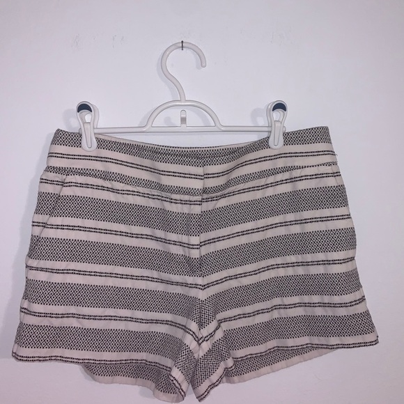 LOFT Woven Stripe Riviera Shorts - Picture 6 of 9